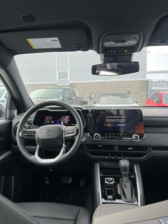2025 Chevrolet Colorado in Saint-Eustache, Quebec - 6 - w1024h768px