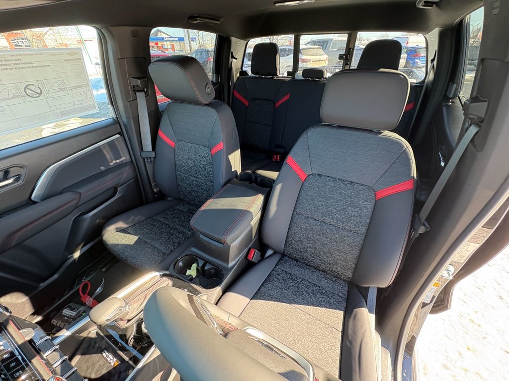 2026 Chevrolet Colorado in Saint-Eustache, Quebec - 12 - w1024h768px