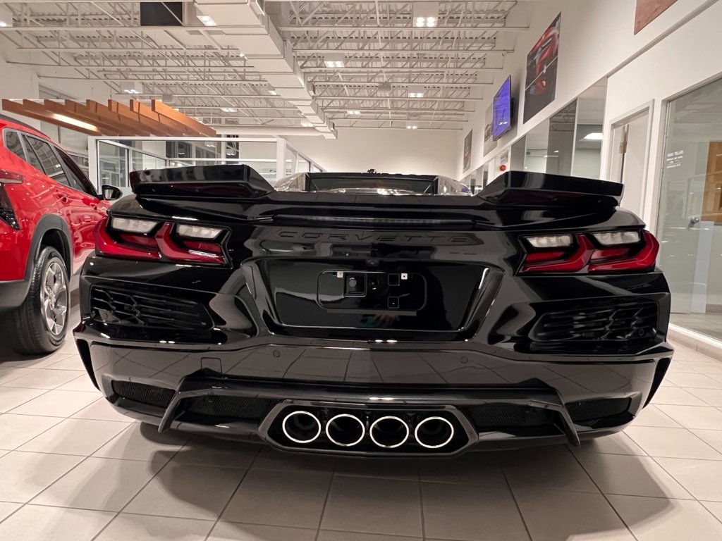 Chevrolet Corvette Z06  2025 à Saint-Eustache, Québec - 3 - w1024h768px