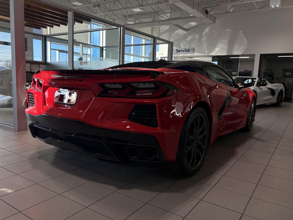 Chevrolet Corvette  2026 à Saint-Eustache, Québec - 3 - w1024h768px
