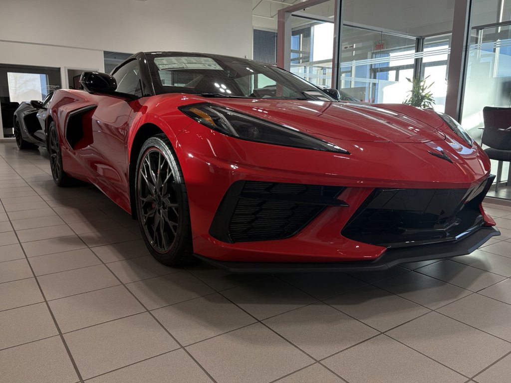 Chevrolet Corvette  2026 à Saint-Eustache, Québec - 2 - w1024h768px