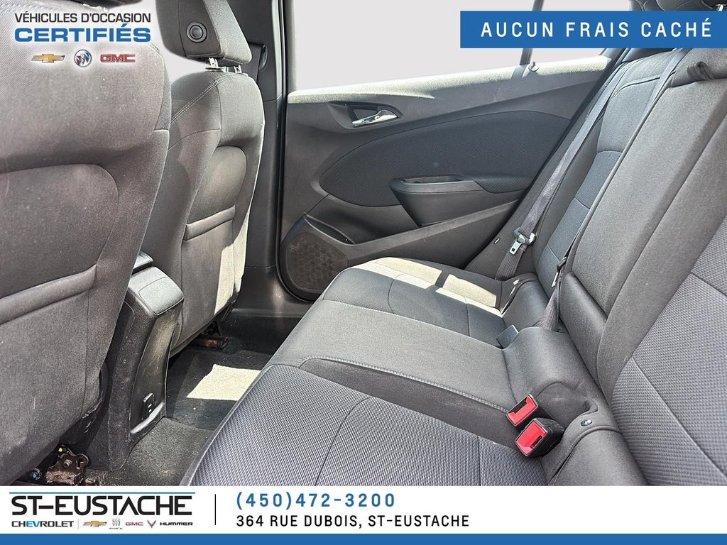 Chevrolet Cruze  2017 à Saint-Eustache, Québec - 13 - w1024h768px