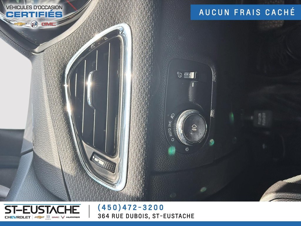 Chevrolet Cruze  2017 à Saint-Eustache, Québec - 6 - w1024h768px