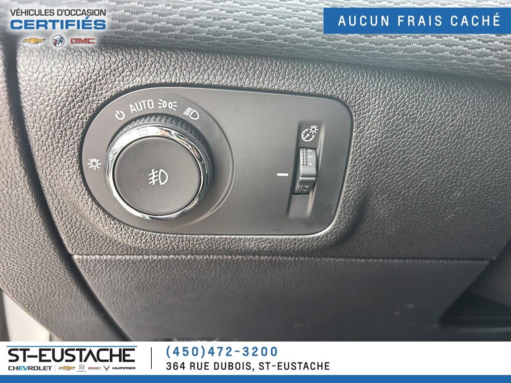 2018 Chevrolet Cruze in Saint-Eustache, Quebec - 7 - w1024h768px