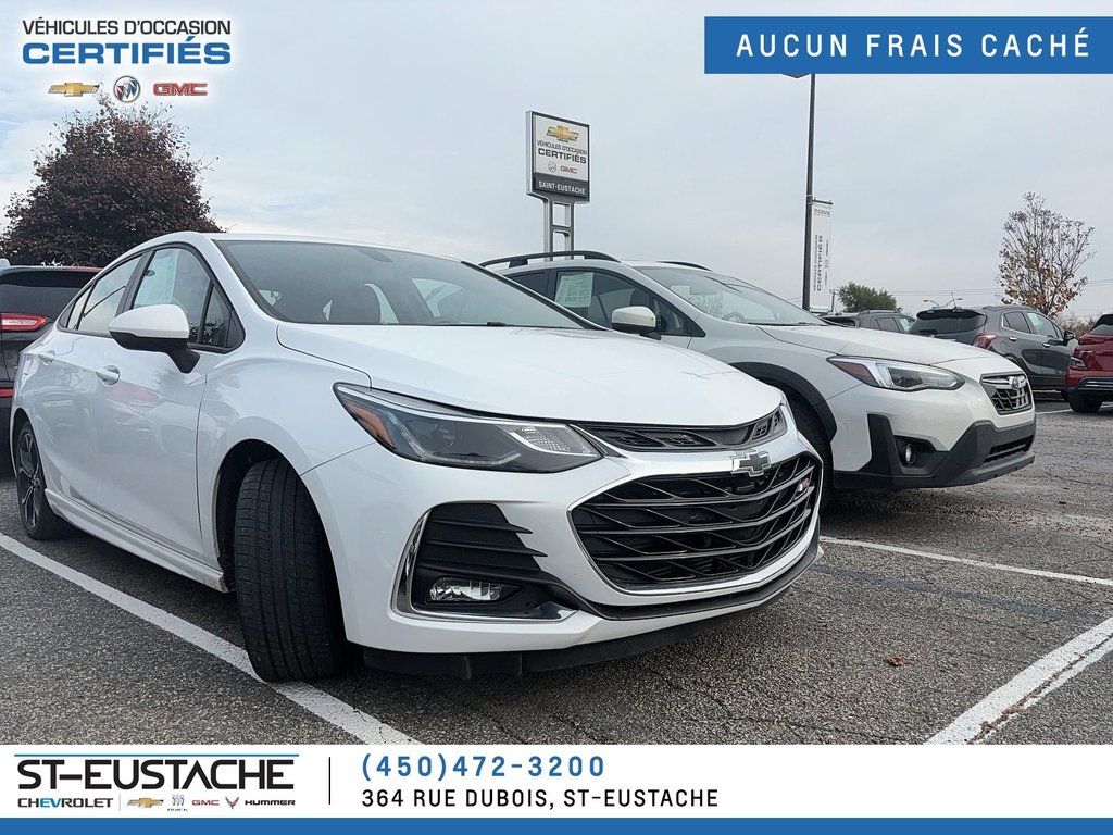 Chevrolet Cruze  2019 à Saint-Eustache, Québec - 3 - w1024h768px