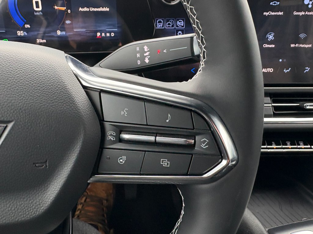 2026 Chevrolet Equinox EV in Saint-Eustache, Quebec - 9 - w1024h768px