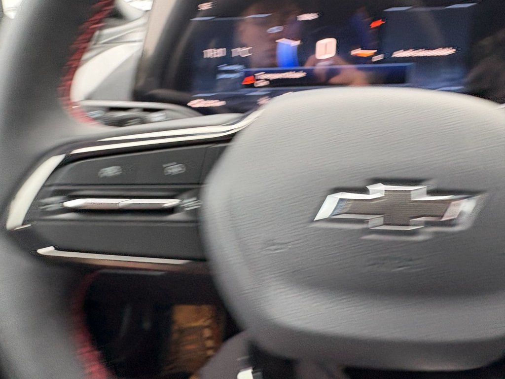 2026 Chevrolet Equinox EV in Saint-Eustache, Quebec - 7 - w1024h768px