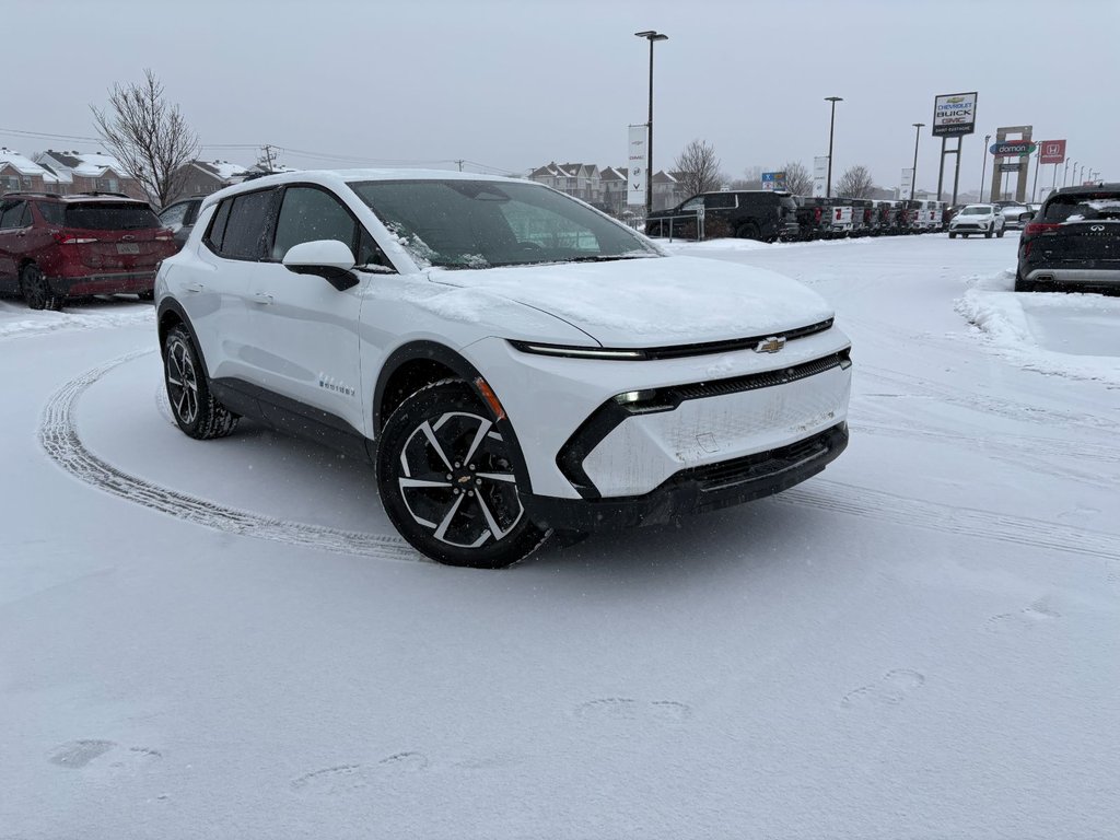 Chevrolet Equinox EV  2026 à Saint-Eustache, Québec - 3 - w1024h768px