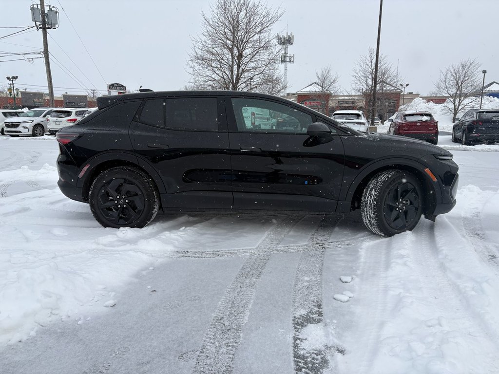 2026 Chevrolet Equinox EV in Saint-Eustache, Quebec - 3 - w1024h768px