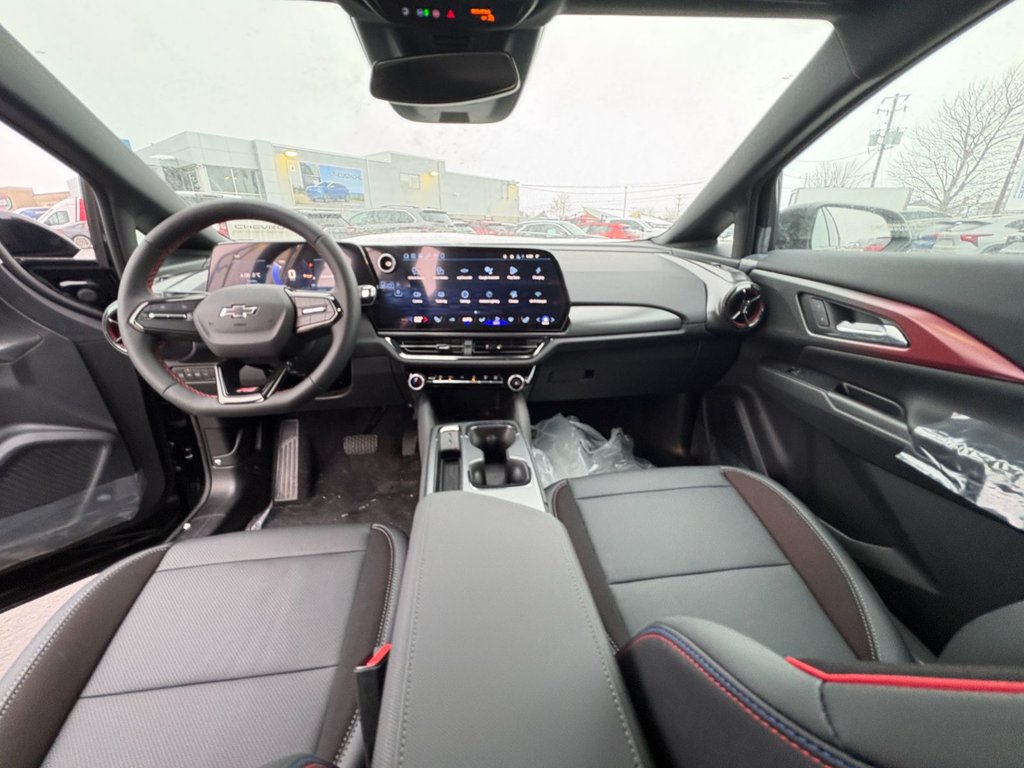 2026 Chevrolet Equinox EV in Saint-Eustache, Quebec - 11 - w1024h768px