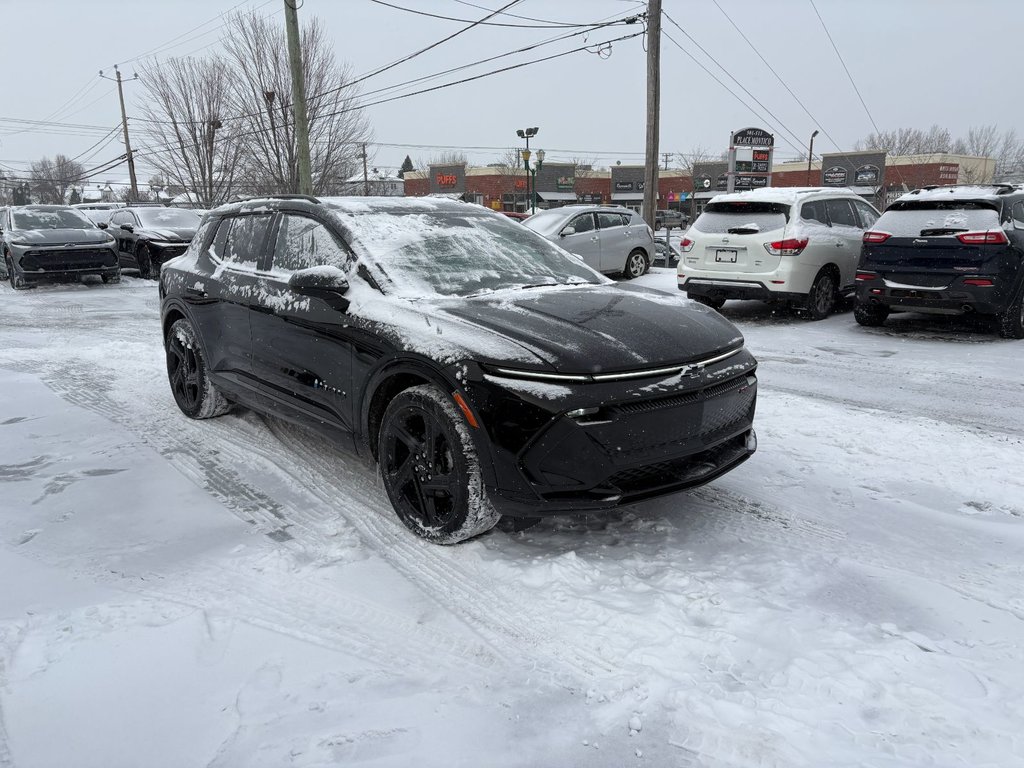 Chevrolet Equinox EV  2026 à Saint-Eustache, Québec - 2 - w1024h768px