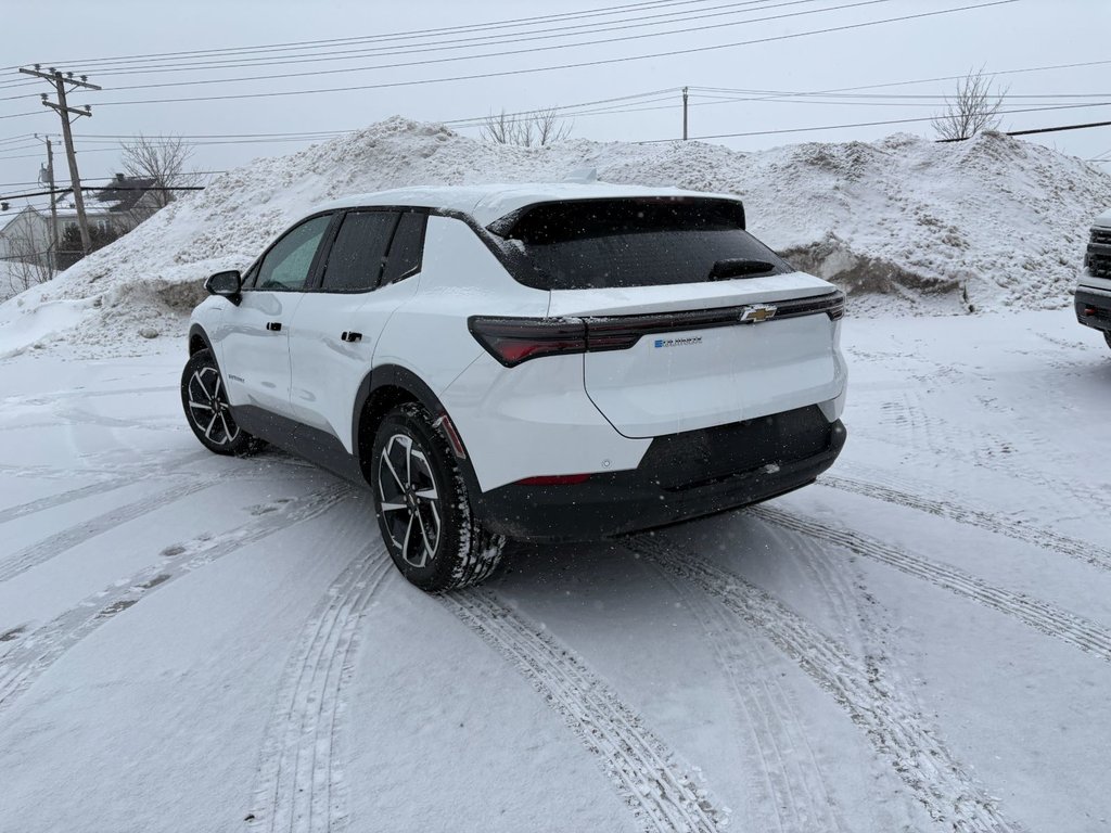 2026 Chevrolet Equinox EV in Saint-Eustache, Quebec - 7 - w1024h768px