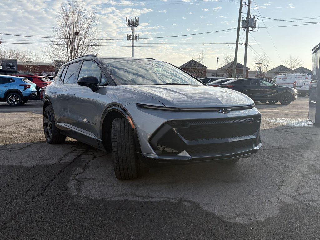 Chevrolet EQUINOX EV RS FWD (2RS)  2026 à Saint-Eustache, Québec - 3 - w1024h768px