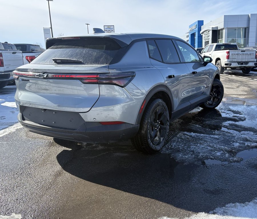 Chevrolet Equinox EV  2026 à Saint-Eustache, Québec - 3 - w1024h768px