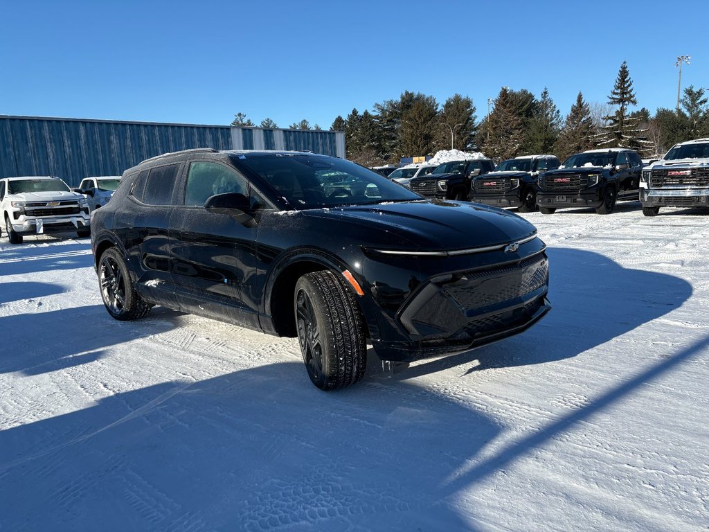 Chevrolet Equinox EV  2026 à Saint-Eustache, Québec - 1 - w1024h768px