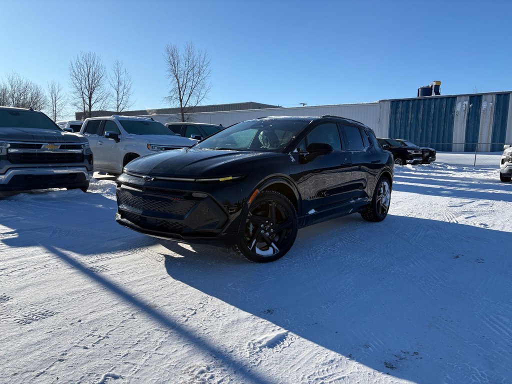Chevrolet Equinox EV  2026 à Saint-Eustache, Québec - 2 - w1024h768px