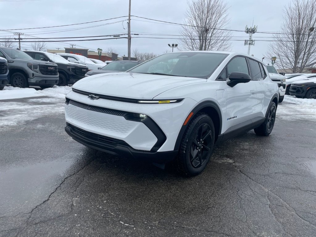 Chevrolet Equinox EV  2026 à Saint-Eustache, Québec - 1 - w1024h768px