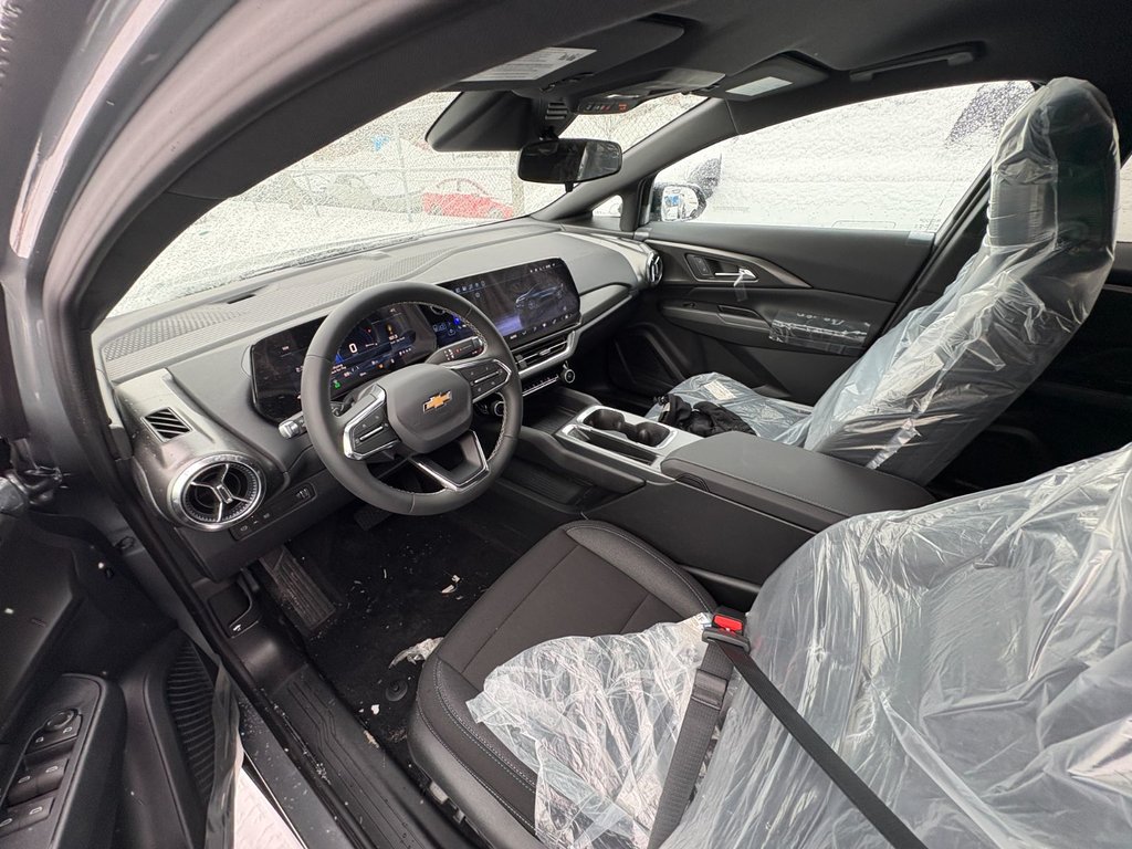 2026 Chevrolet Equinox EV in Saint-Eustache, Quebec - 13 - w1024h768px