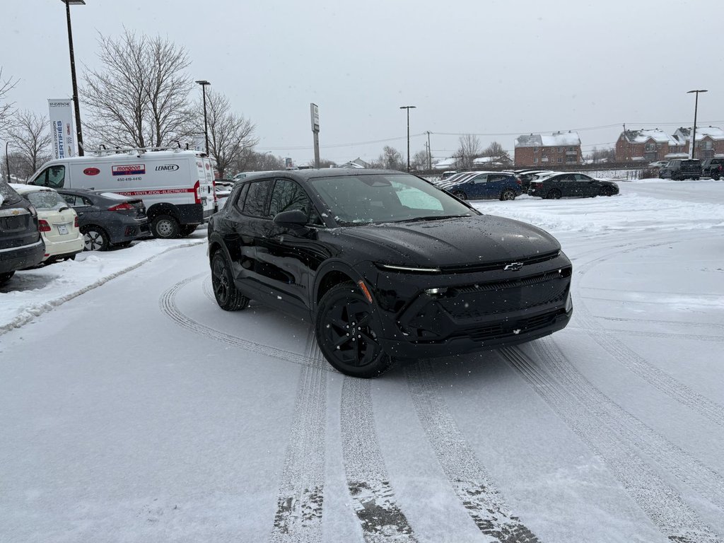 2026 Chevrolet Equinox EV in Saint-Eustache, Quebec - 1 - w1024h768px