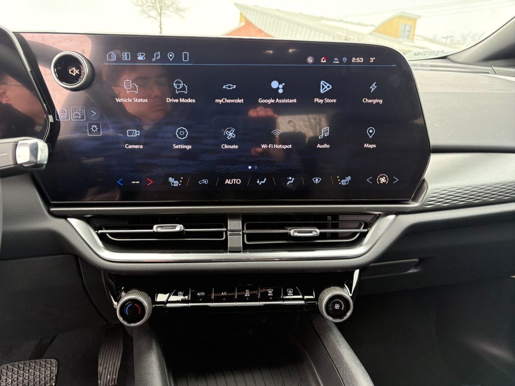 Chevrolet Equinox EV  2026 à Saint-Eustache, Québec - 12 - w1024h768px