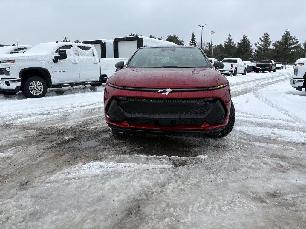 Chevrolet Equinox EV  2026 à Saint-Eustache, Québec - 2 - w1024h768px