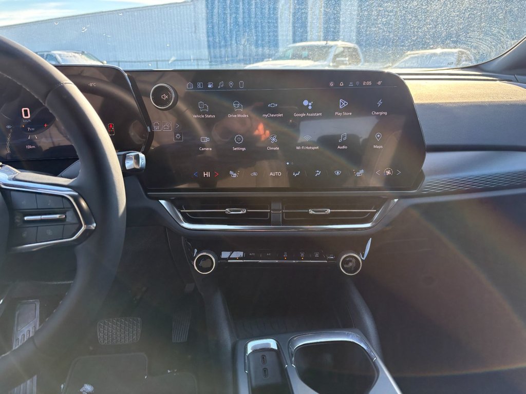 Chevrolet Equinox EV  2026 à Saint-Eustache, Québec - 10 - w1024h768px