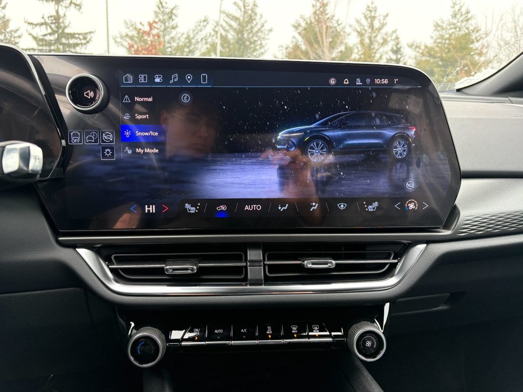 2026 Chevrolet Equinox EV in Saint-Eustache, Quebec - 11 - w1024h768px