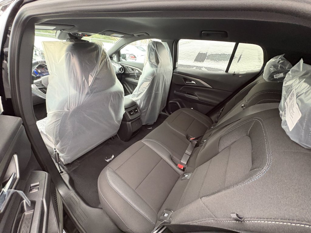 2026 Chevrolet Equinox EV in Saint-Eustache, Quebec - 15 - w1024h768px