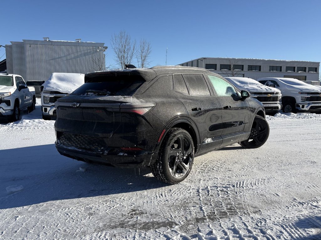 2026 Chevrolet Equinox EV in Saint-Eustache, Quebec - 4 - w1024h768px