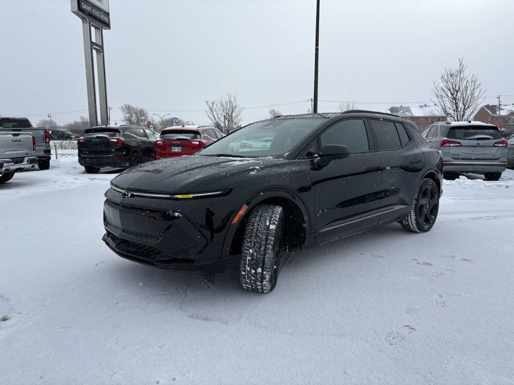 2026 Chevrolet Equinox EV in Saint-Eustache, Quebec - 1 - w1024h768px