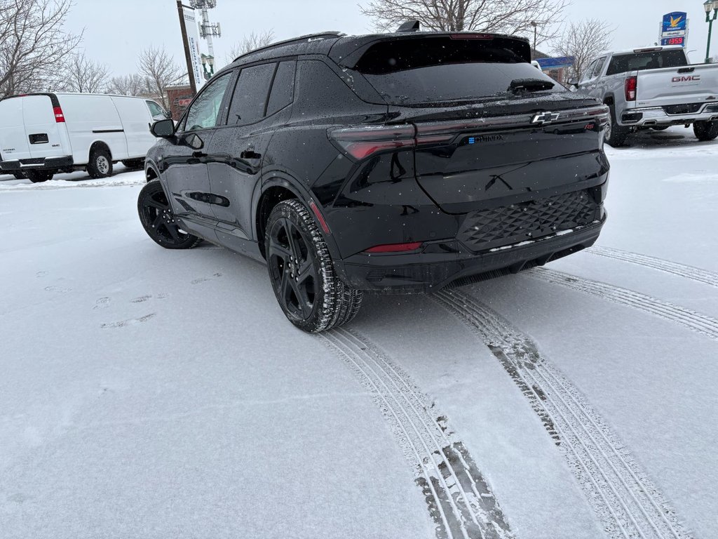 2026 Chevrolet Equinox EV in Saint-Eustache, Quebec - 6 - w1024h768px