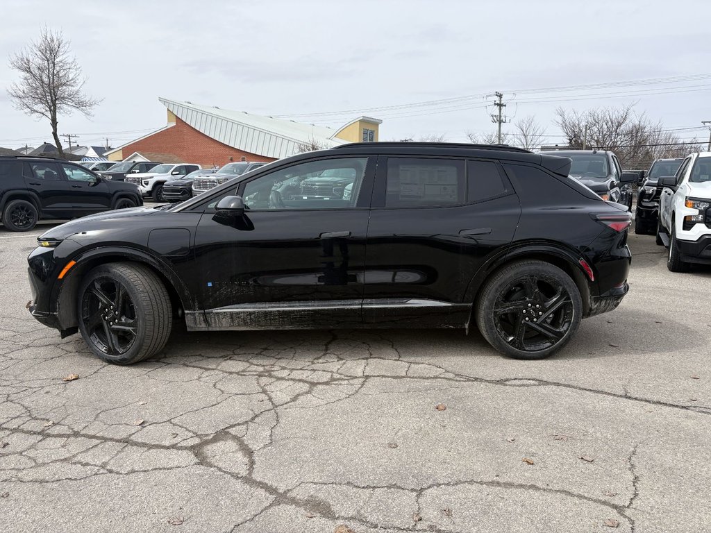 2026 Chevrolet Equinox EV in Saint-Eustache, Quebec - 4 - w1024h768px