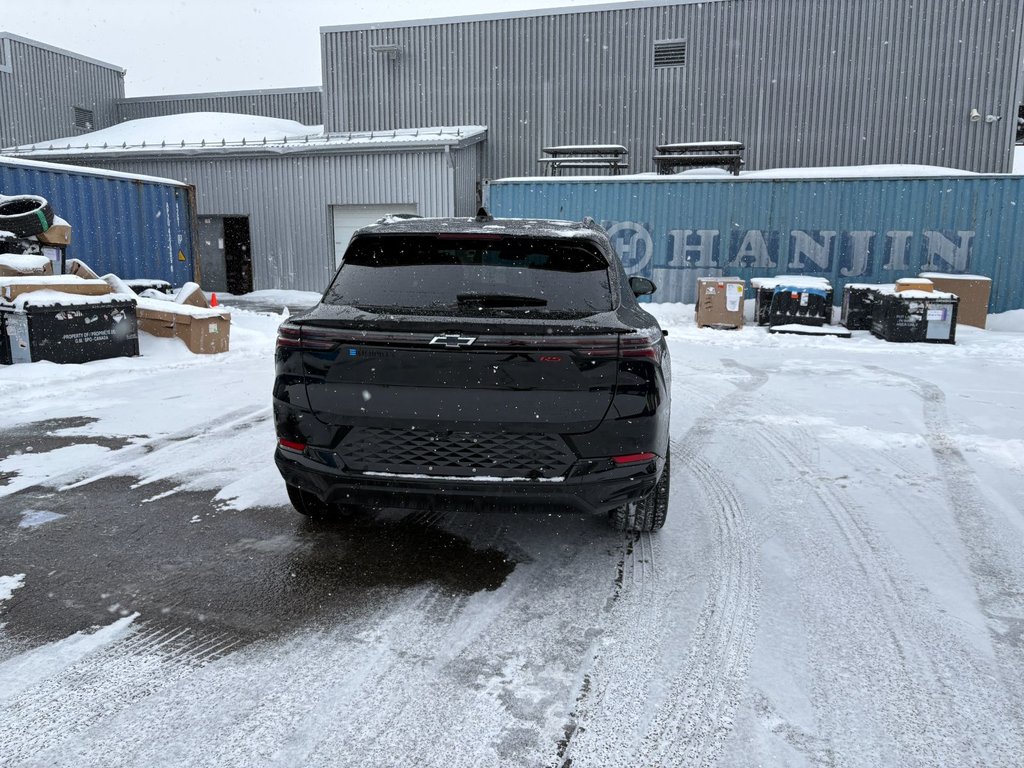 2026 Chevrolet Equinox EV in Saint-Eustache, Quebec - 3 - w1024h768px