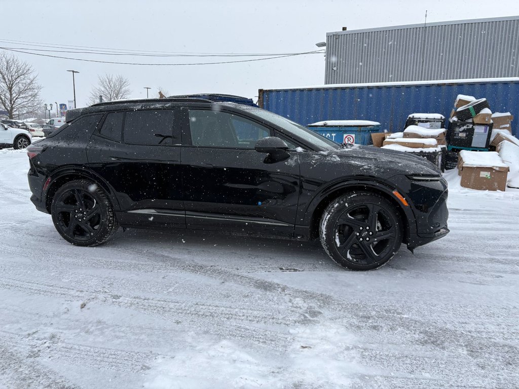 2026 Chevrolet Equinox EV in Saint-Eustache, Quebec - 1 - w1024h768px