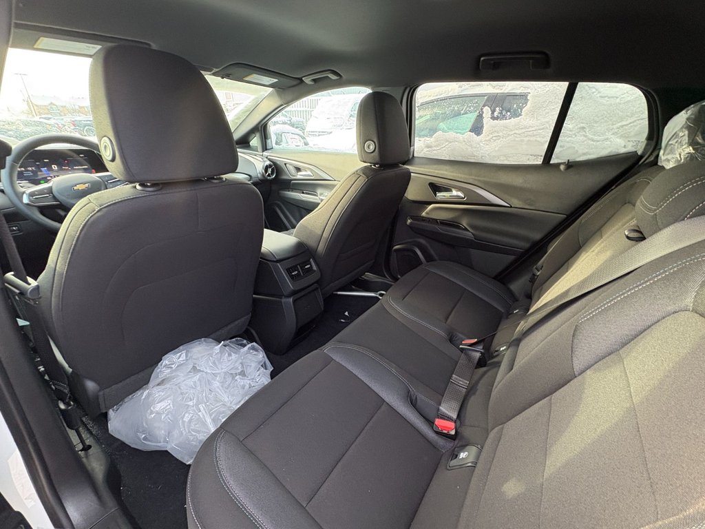 Chevrolet Equinox EV  2026 à Saint-Eustache, Québec - 12 - w1024h768px