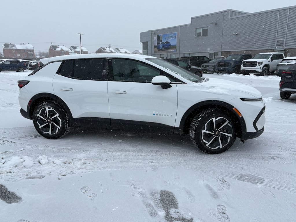 Chevrolet Equinox EV  2026 à Saint-Eustache, Québec - 4 - w1024h768px
