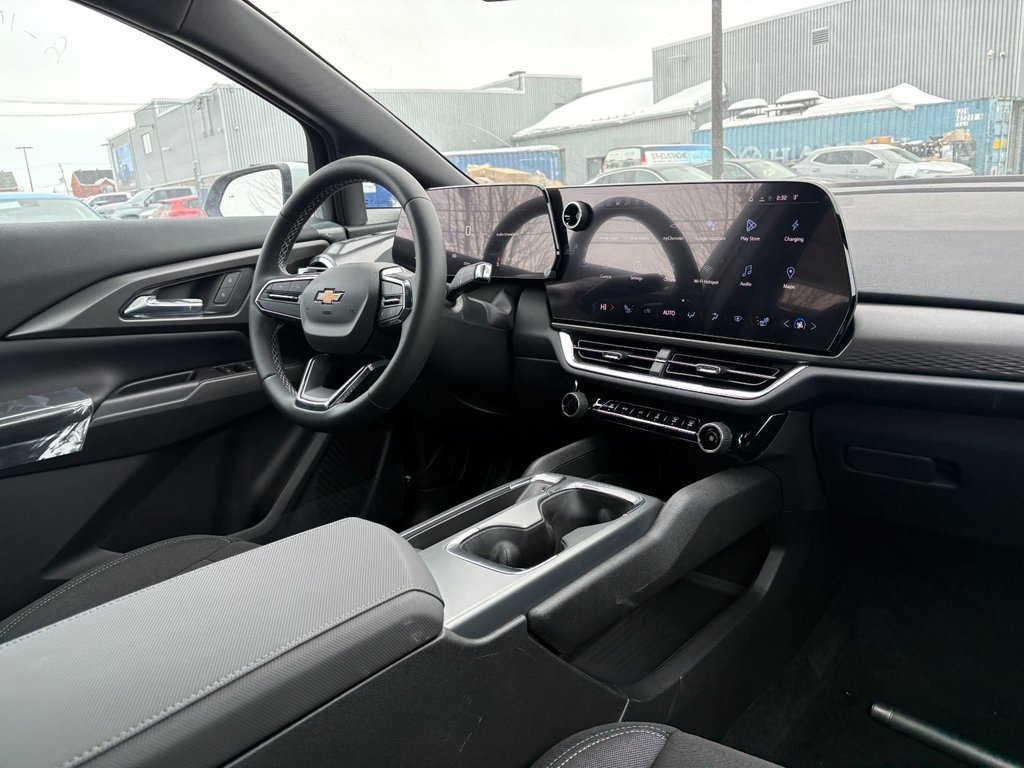 Chevrolet Equinox EV  2026 à Saint-Eustache, Québec - 7 - w1024h768px