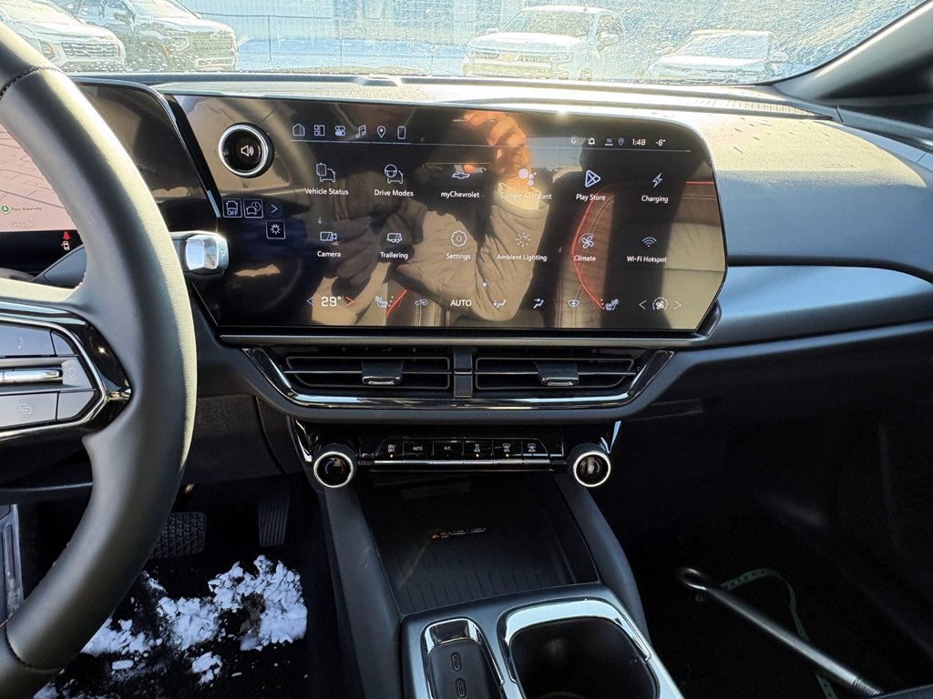 Chevrolet Equinox EV  2026 à Saint-Eustache, Québec - 10 - w1024h768px