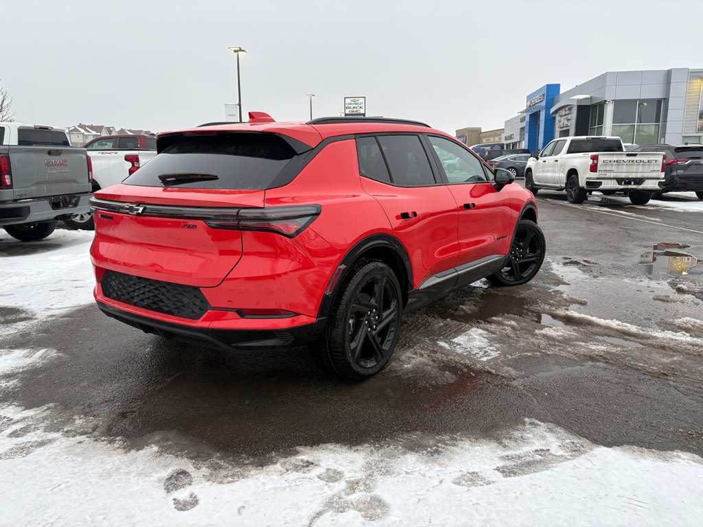 2026 Chevrolet Equinox EV in Saint-Eustache, Quebec - 5 - w1024h768px