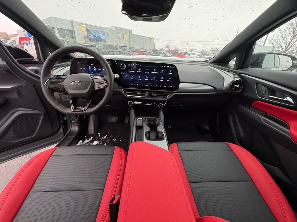 Chevrolet Equinox EV  2026 à Saint-Eustache, Québec - 12 - w1024h768px
