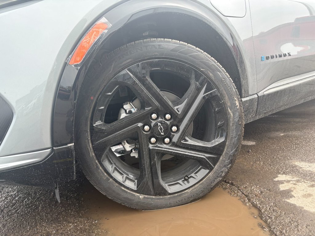 2026 Chevrolet Equinox EV in Saint-Eustache, Quebec - 6 - w1024h768px