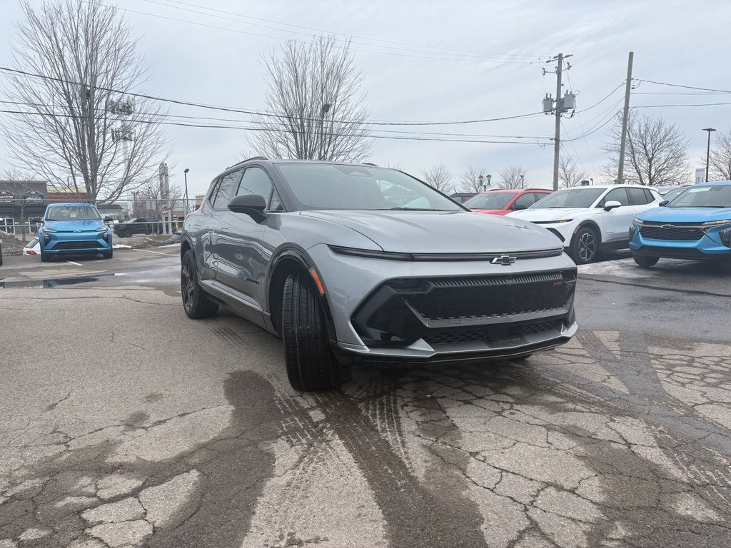 Chevrolet Equinox EV  2026 à Saint-Eustache, Québec - 2 - w1024h768px