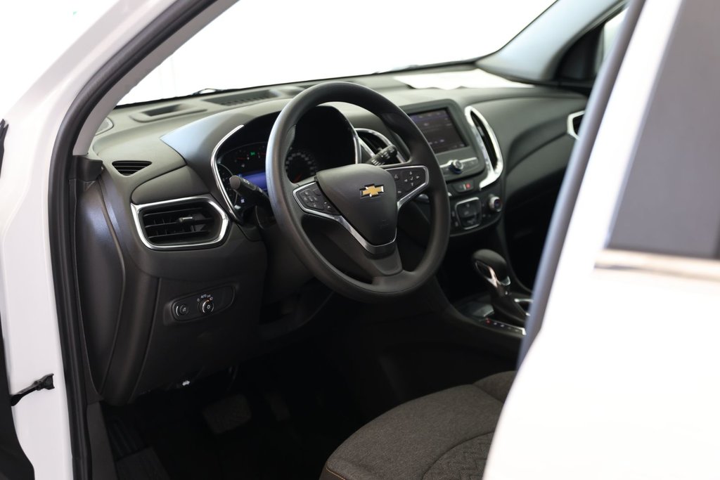 2023 Chevrolet Equinox in Saint-Eustache, Quebec - 10 - w1024h768px