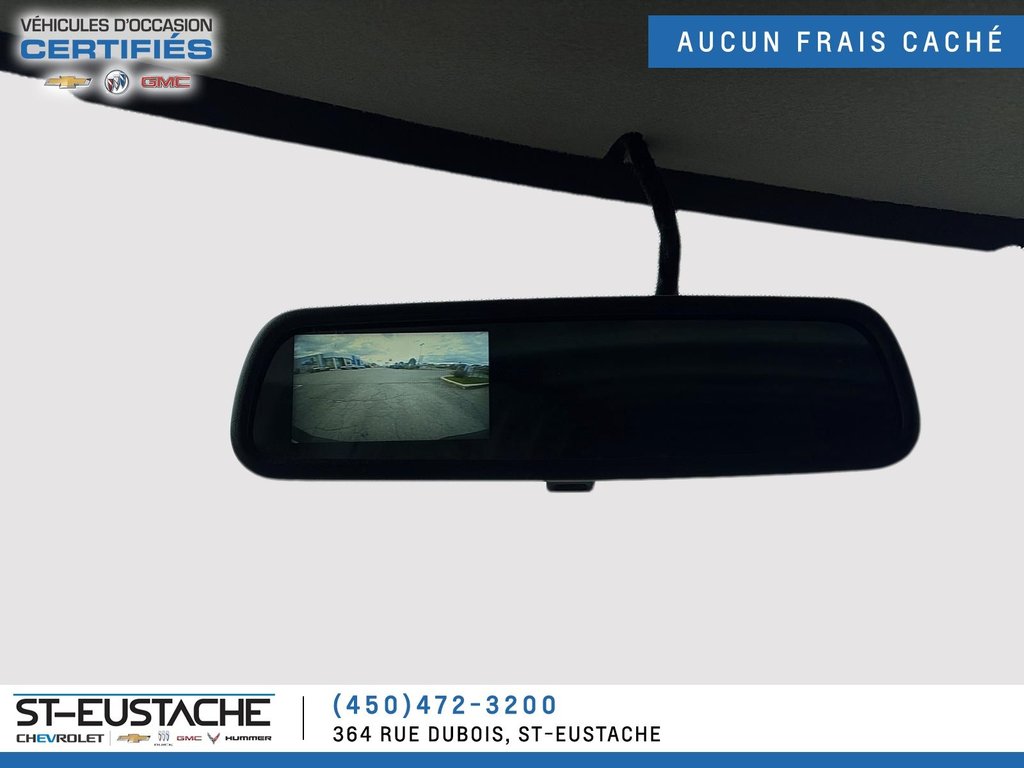 2023 Chevrolet Express Cargo Van in Saint-Eustache, Quebec - 14 - w1024h768px