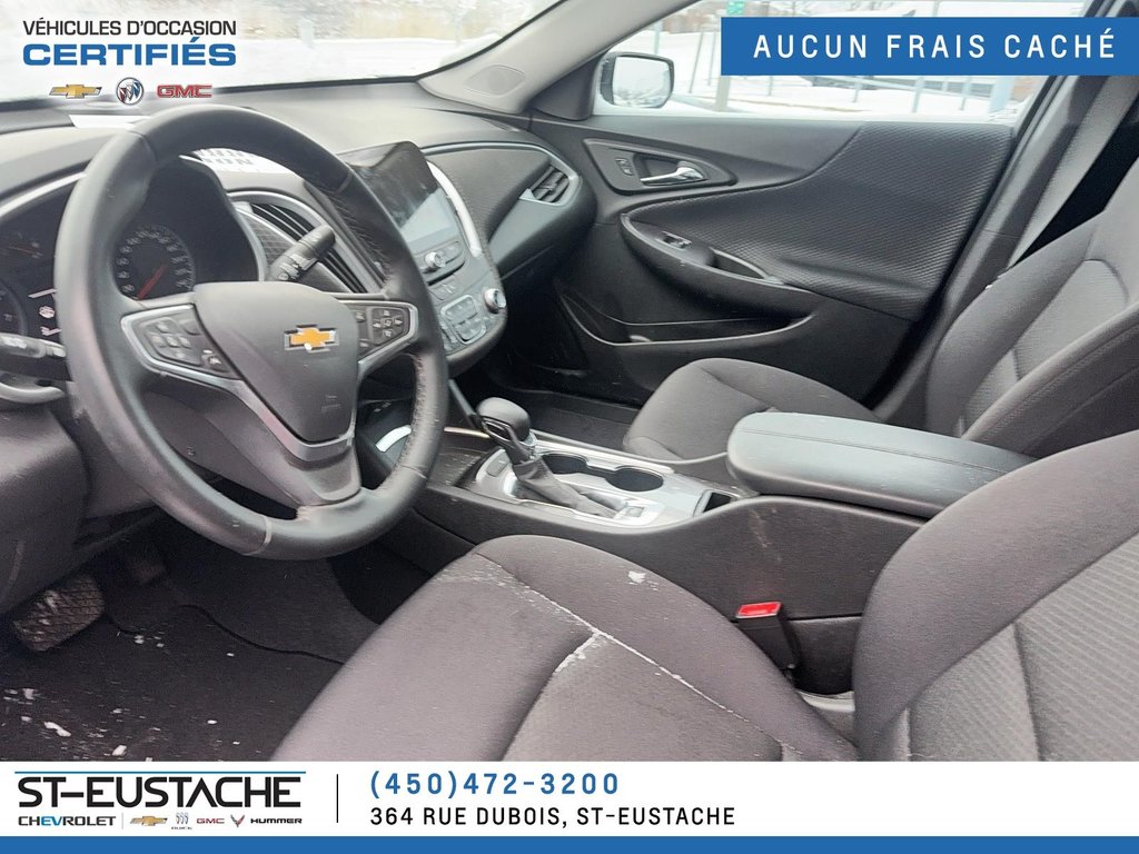 Chevrolet Malibu  2023 à Saint-Eustache, Québec - 12 - w1024h768px