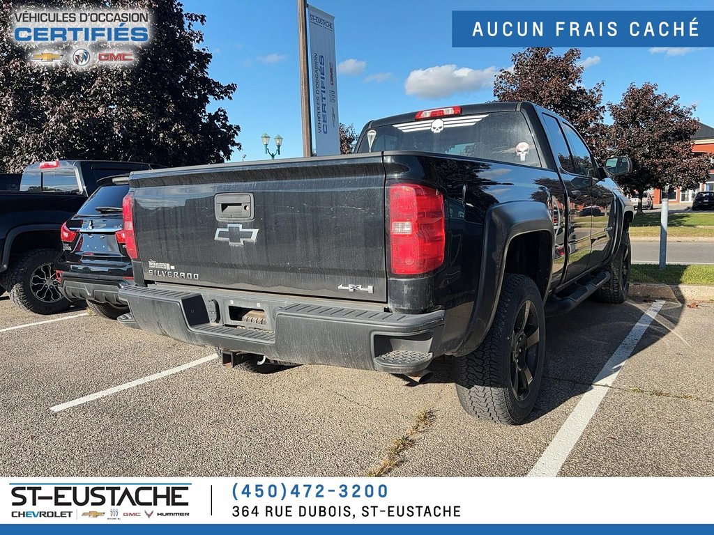 Chevrolet Silverado 1500  2015 à Saint-Eustache, Québec - 5 - w1024h768px