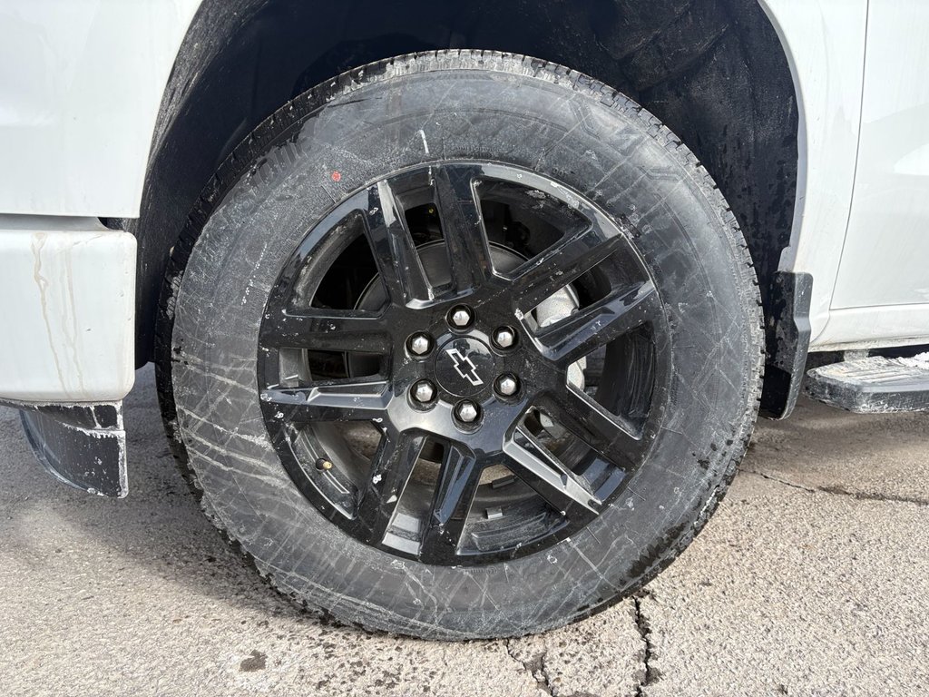 2025 Chevrolet Silverado 1500 in Saint-Eustache, Quebec - 7 - w1024h768px