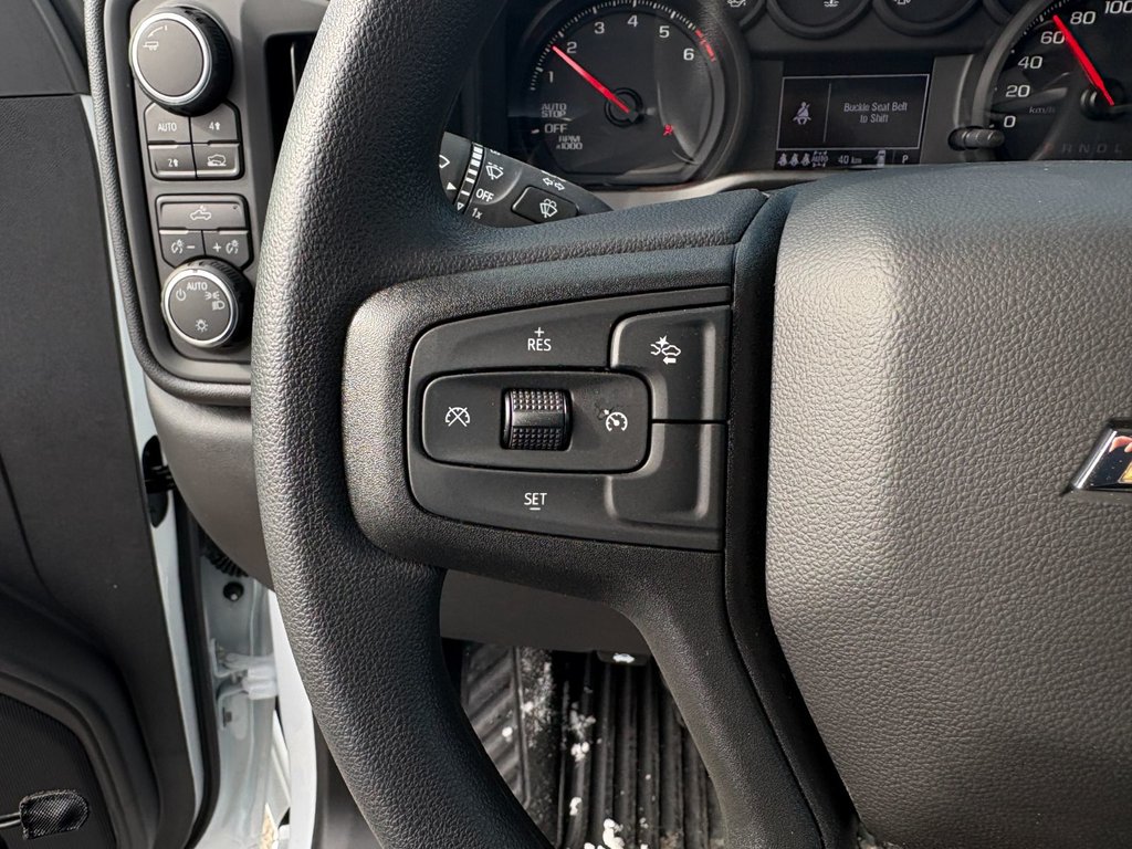 2025 Chevrolet Silverado 1500 in Saint-Eustache, Quebec - 10 - w1024h768px