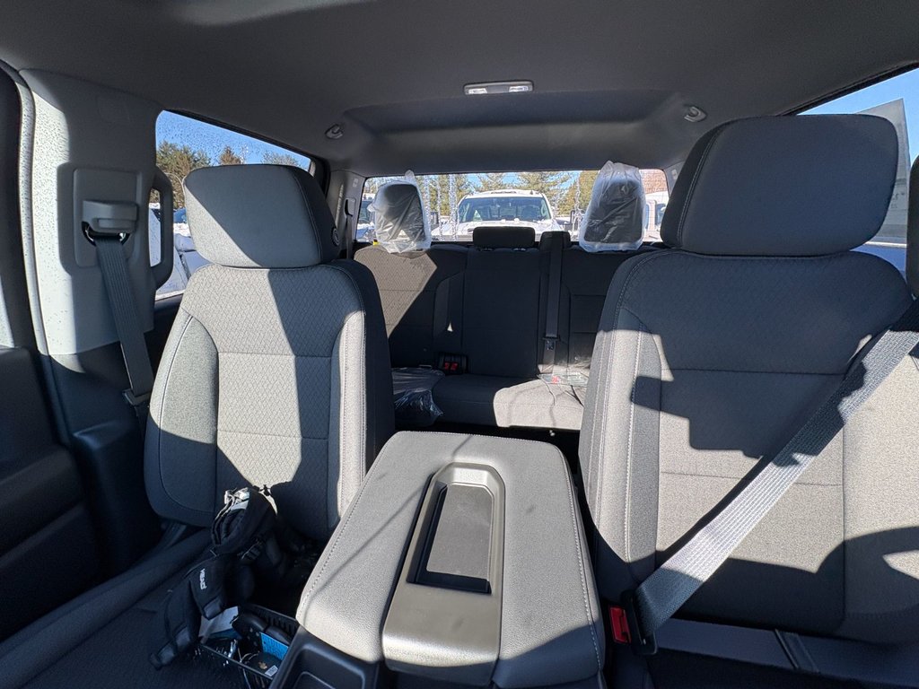 2026 Chevrolet Silverado 1500 in Saint-Eustache, Quebec - 12 - w1024h768px