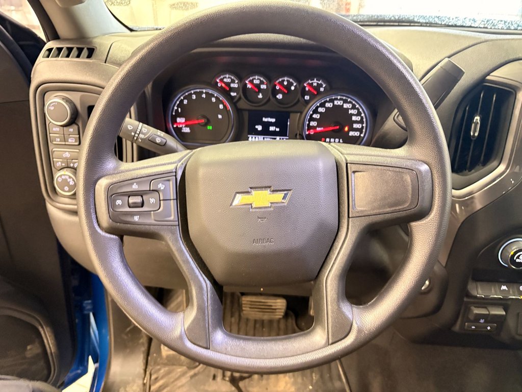 2026 Chevrolet Silverado 1500 in Saint-Eustache, Quebec - 9 - w1024h768px